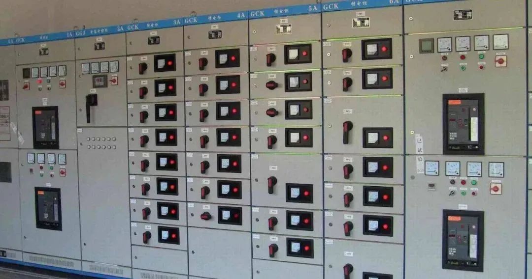 低压断路器短路保护定值整定