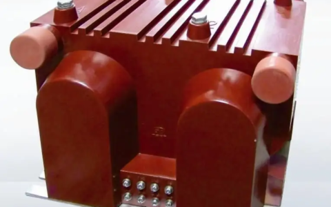 Y0/Y0/△的电压互感器开口三角形两侧和一次侧中性点接地处要装电阻